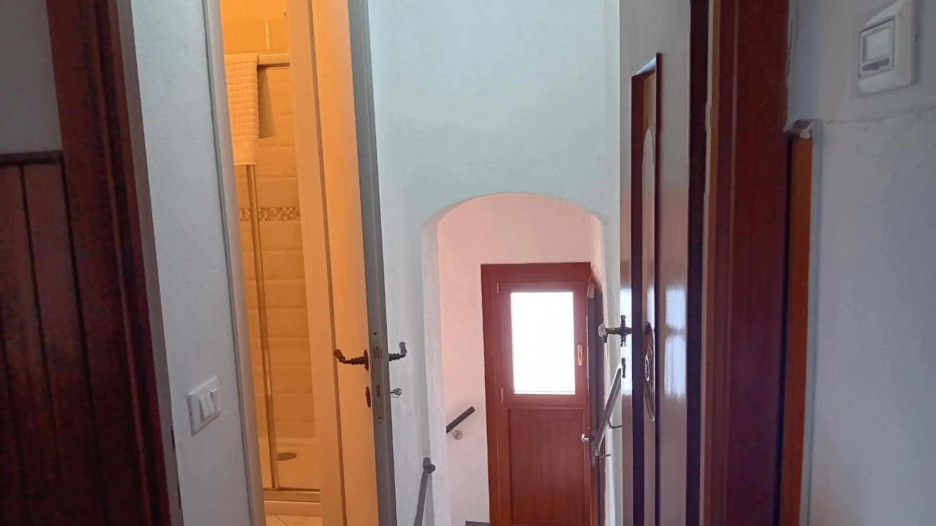 Monti Guesthouse Monti di Licciana Nardi Italia